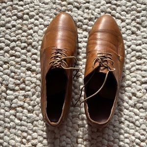 Olukai women’s brown leather lace up shoes - size 9.5